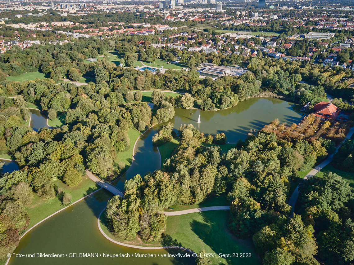 23.09.2022 - der Ostpark mir Biergarten und See in Neuperlach